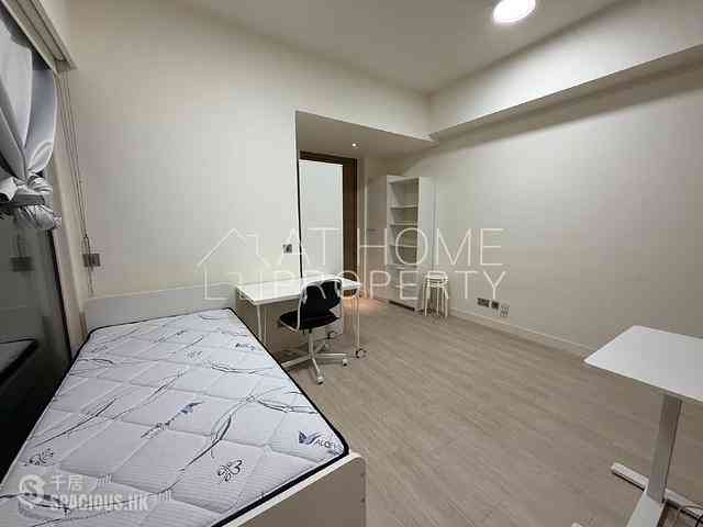 Shek Tong Tsui - Eight South Lane 03