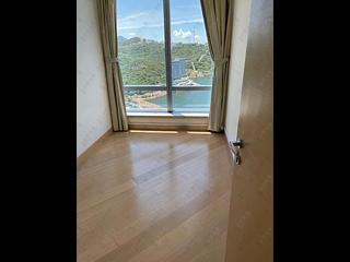 Ap Lei Chau - Larvotto Block 2 05