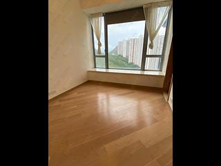 Ap Lei Chau - Larvotto Block 2 18