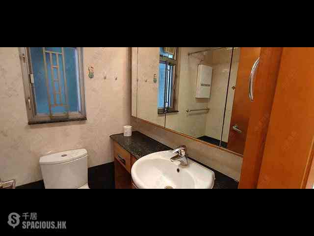 Ap Lei Chau - Sham Wan Towers Block 2 08