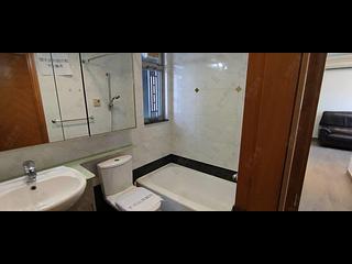 Ap Lei Chau - Sham Wan Towers Block 2 10