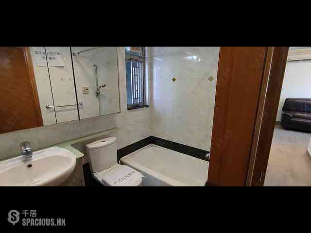 Ap Lei Chau - Sham Wan Towers Block 2 10