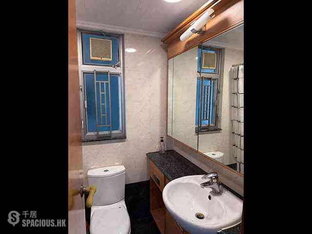 Ap Lei Chau - Sham Wan Towers Block 2 30