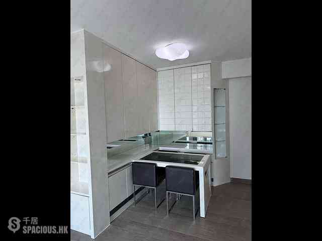 Ap Lei Chau - Sham Wan Towers Block 2 31