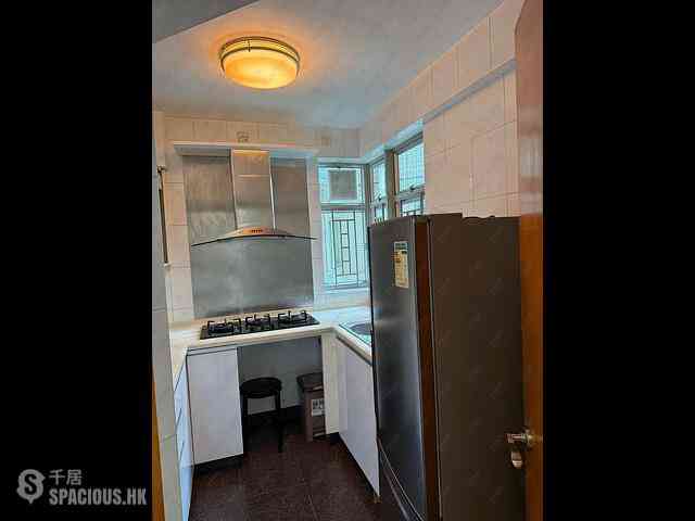 Ap Lei Chau - Sham Wan Towers Block 2 32