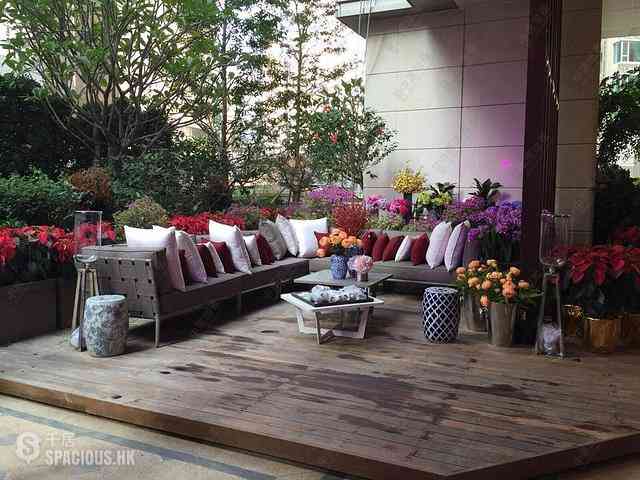 Wan Chai - The Avenue Phase 2 Block 1 11