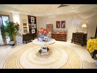 Wan Chai - The Avenue Phase 2 Block 1 14