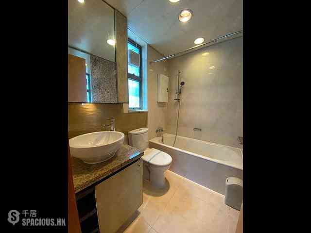 Wan Chai - The Zenith Phase 1 Block 3 01