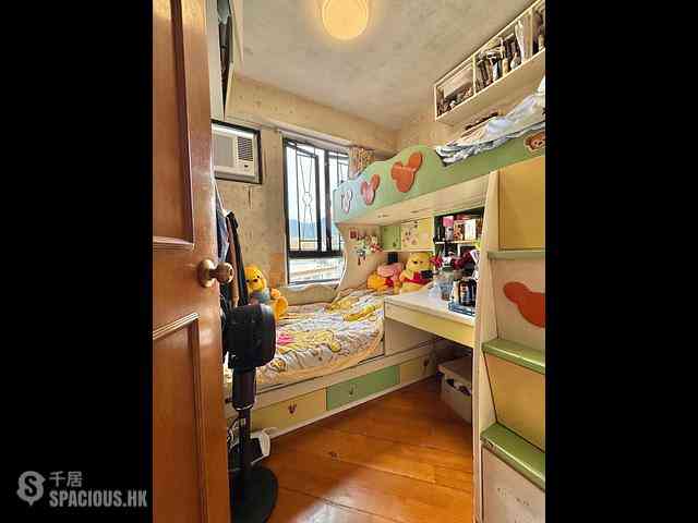 Yau Yat Chuen - Parc Oasis Block 28 05