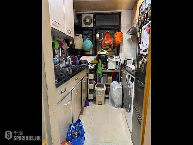 Yau Yat Chuen - Parc Oasis Block 28 06
