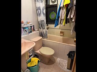 Yau Yat Chuen - Parc Oasis Block 28 08