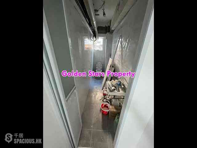 Sai Ying Pun - 12-14, Sai Yuen Lane 03