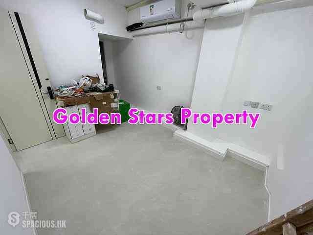 Sai Ying Pun - 12-14, Sai Yuen Lane 04