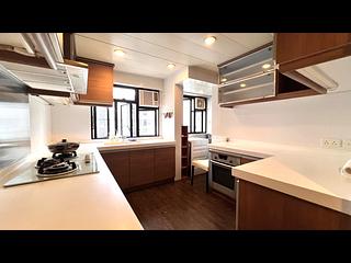 Kowloon Tong - Beverly Villas 07