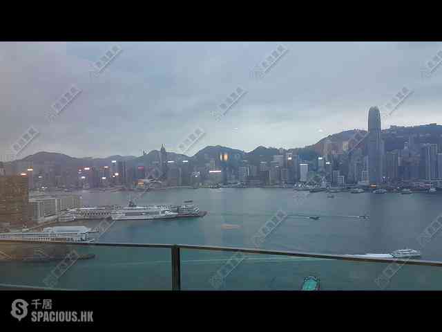West Kowloon - The Harbourside Block 3 01