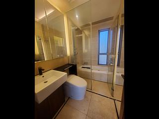 Tai Kok Tsui - One Silversea 06
