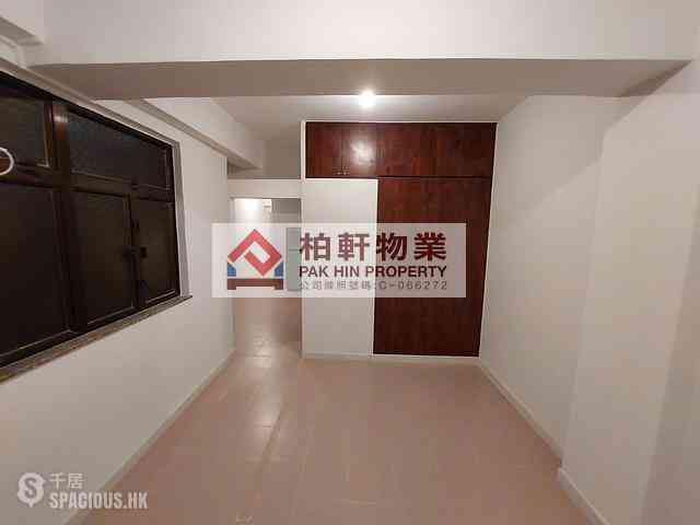Quarry Bay - Kam Hoi Mansion 02