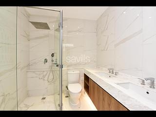 Mid Levels Central - Gladdon 06