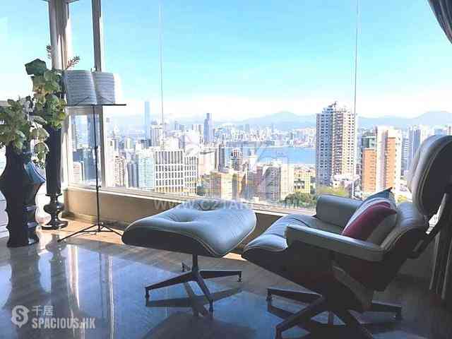 Tai Hang - Swiss Towers 01