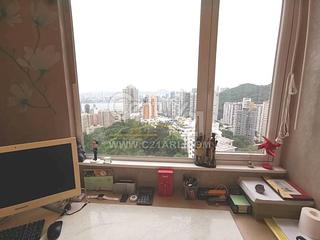 Tai Hang - Swiss Towers 13
