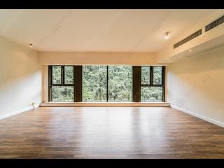 Mid Levels Central - Tavistock II 05