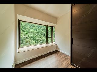 Mid Levels Central - Tavistock II 07