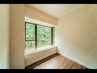 Mid Levels Central - Tavistock II 09