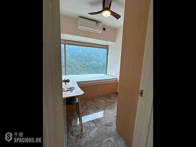 Tung Chung - Caribbean Coast Phase 4 Crystal Cove Tower 15 05