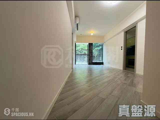 North Point - Fleur Pavilia Tower 2 02