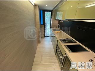 North Point - Fleur Pavilia Tower 2 04