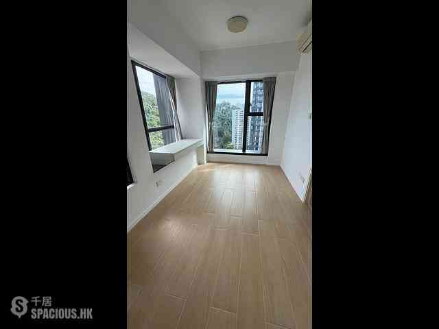 Shau Kei Wan - EAST 17 05