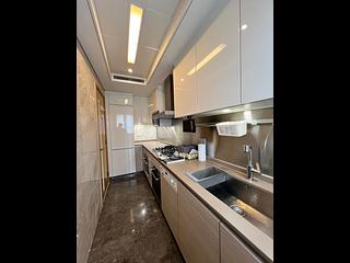 Jordan - Grand Austin Block 5 13