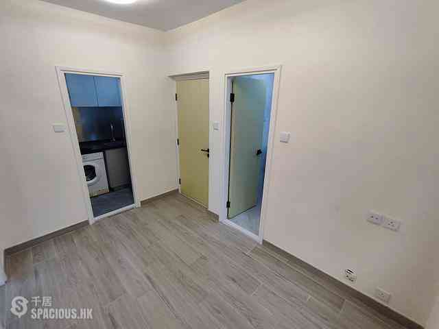Causeway Bay - Hoi Hing Building 14