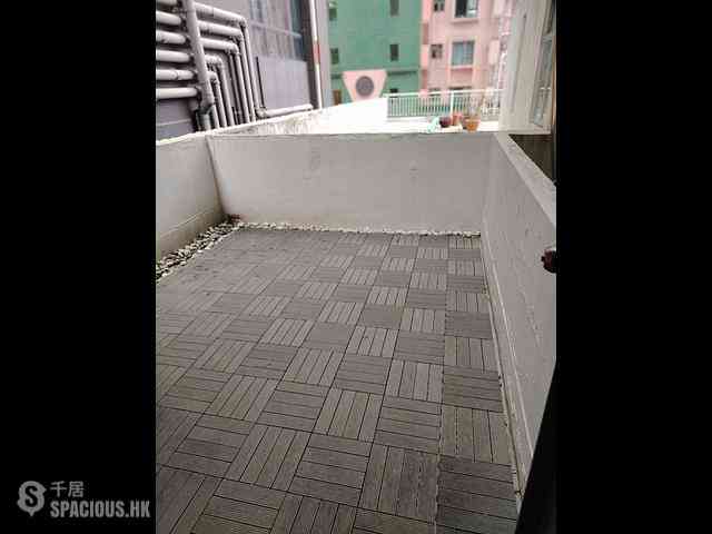 Shau Kei Wan - On Lok Building 04