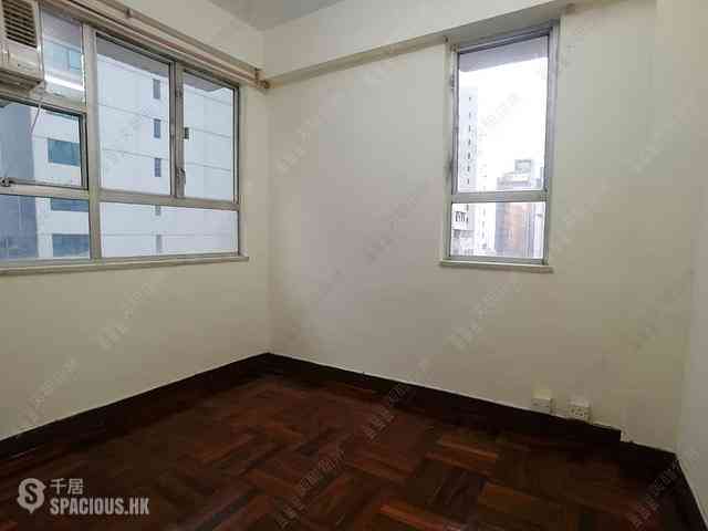 Wan Chai - Kin Lee Building 04