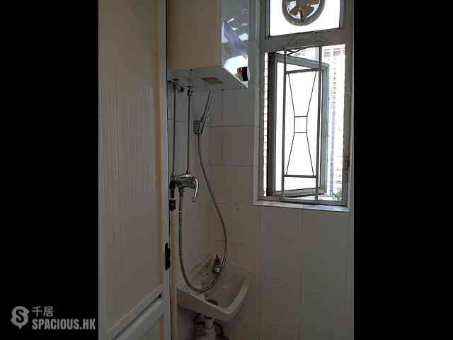 Sai Ying Pun - 17, High Street 02