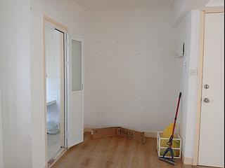 Sai Ying Pun - 17, High Street 09