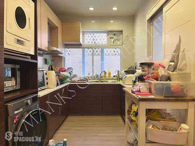 Happy Valley - 1-1A, Sing Woo Crescent 10