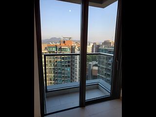 Gold Coast / So Kwun Wat - The Bloomsway The Laguna Tower 3 08
