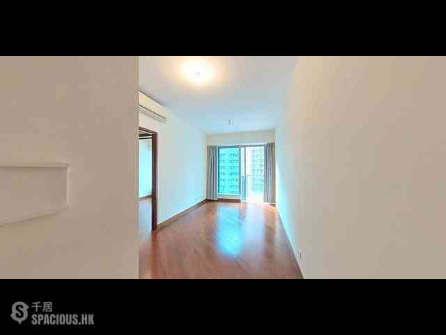 Wan Chai - The Avenue Phase 1 Block 5 01