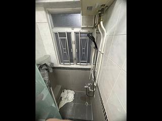 Central - 14, Gage Street 06