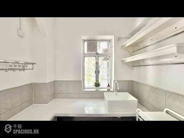 Sai Ying Pun - 35, Eastern Street 05