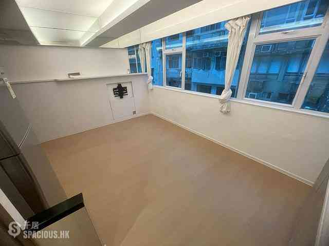Poho - 18-20, Upper Station Street 02