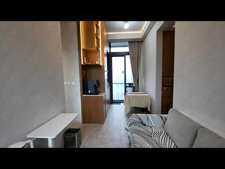Quarry Bay - The Holborn Block A 07