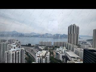 Quarry Bay - The Holborn Block A 13
