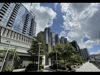 North Point - Victoria Harbour Phase 2B-3 Tower 2 06