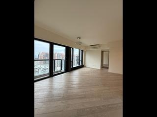 North Point - Fleur Pavilia Tower 1 04