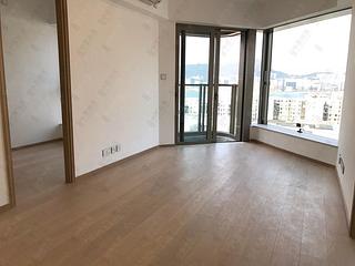 Fortress Hill - Harbour Glory Block 6 07