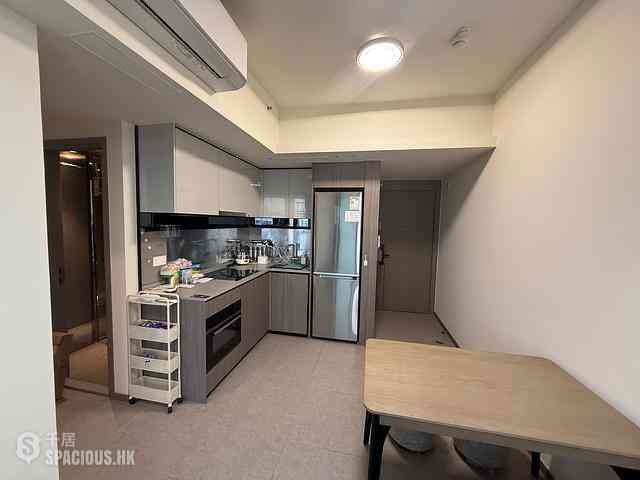Tin Shui Wai - Yoho West Phase 1 Tower 3B 04