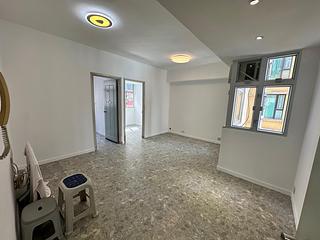 Kennedy Town - New Fortune House Block A 03